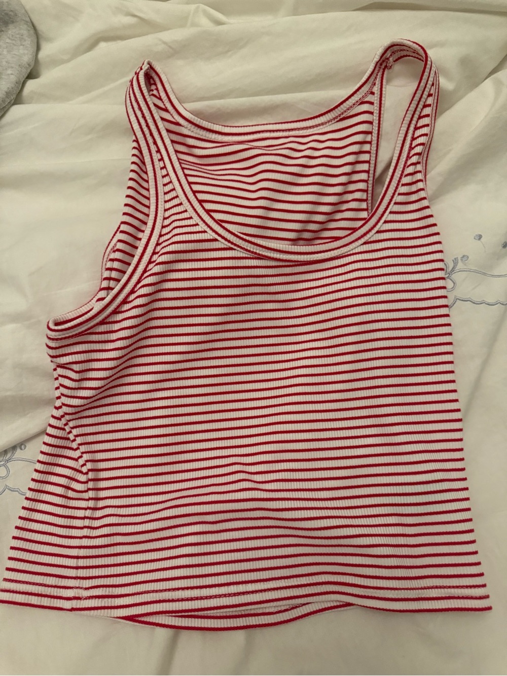 SHEIN Red & White Striped Ribbed Tank Top